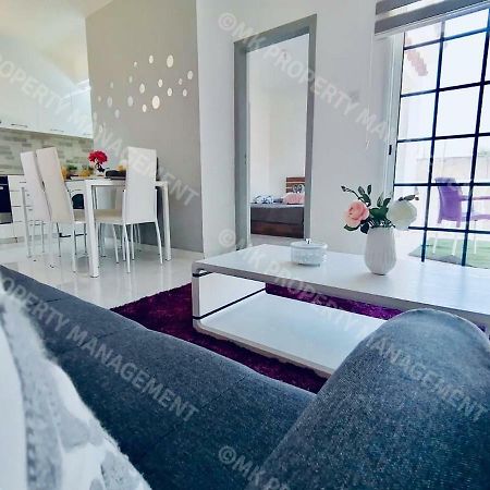 Lysia Sea-View Apartment Ларнака Екстер'єр фото