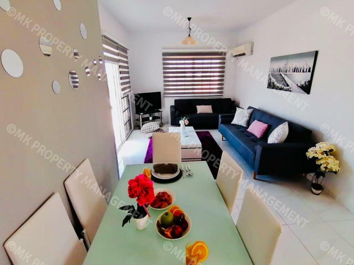 Lysia Sea-View Apartment Ларнака Екстер'єр фото