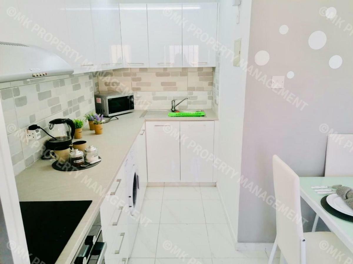 Lysia Sea-View Apartment Ларнака Екстер'єр фото